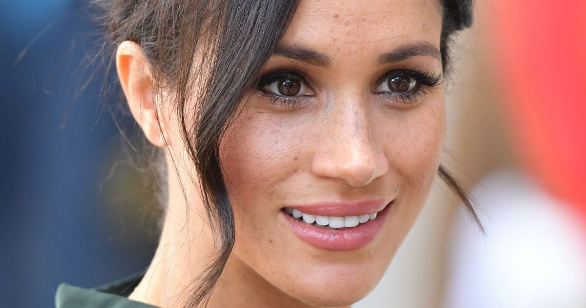 Royal aides ‘incandescent’ at Meghan Markle ‘smear’ claims in all-out Palace war