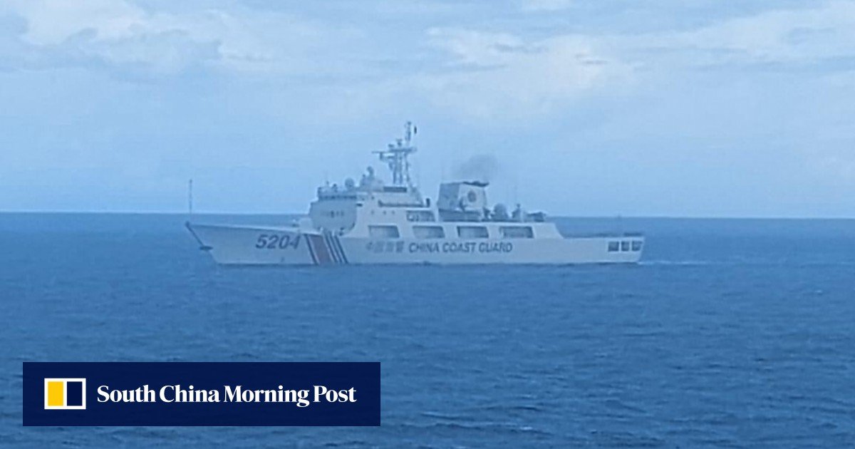 China gives coastguards power to fire on foreign ships in disputed waters