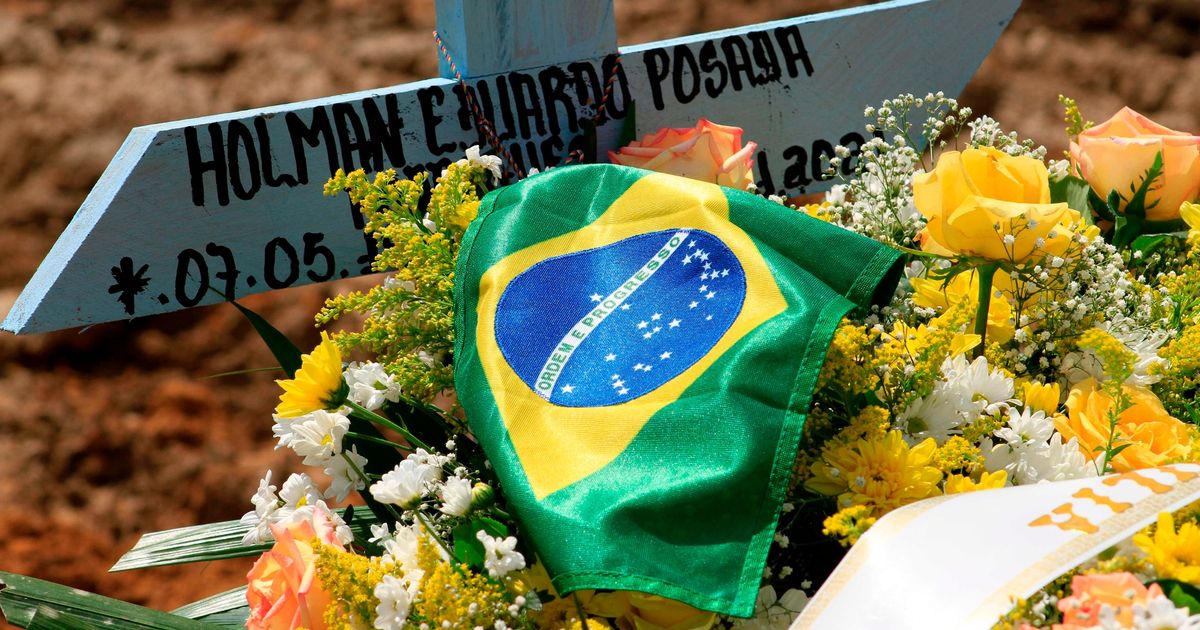 Brazilian government ‘deliberately allowed Covid to spread’ as death toll hits 222,000 – World News