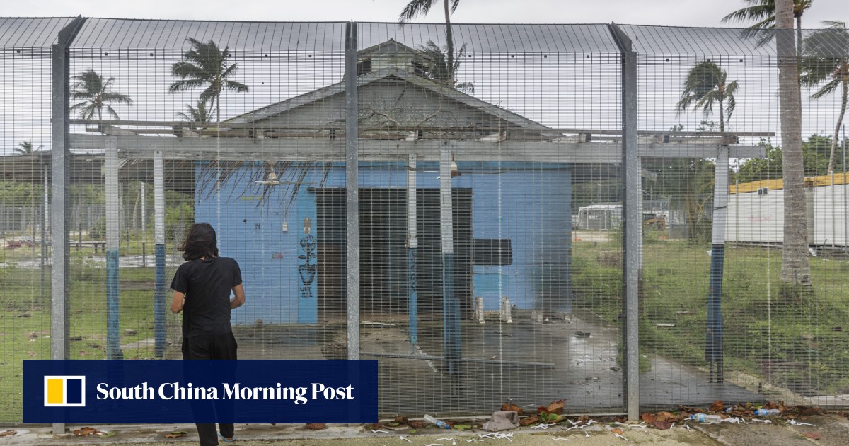 Using WhatsApp and SMS, refugee Behrouz Boochani writes book on Manus Island suffering