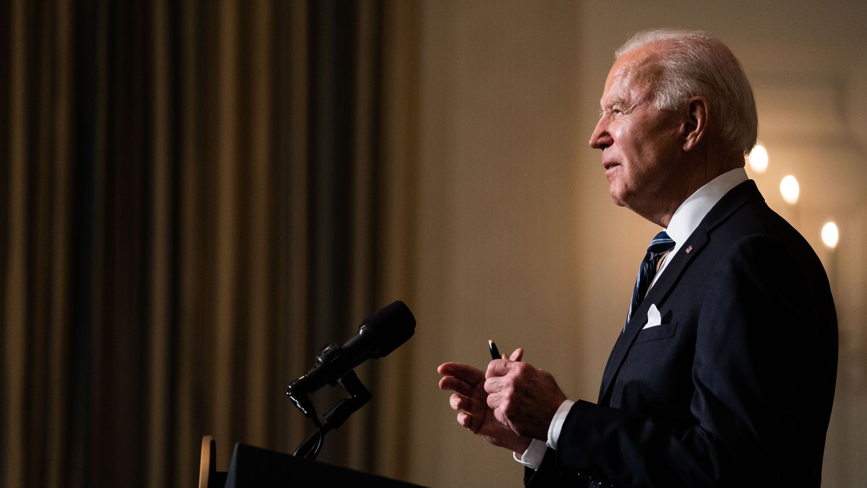 How Joe Biden Can Cut Off The Fossil Fuel Industryâ€™s Federal Funding