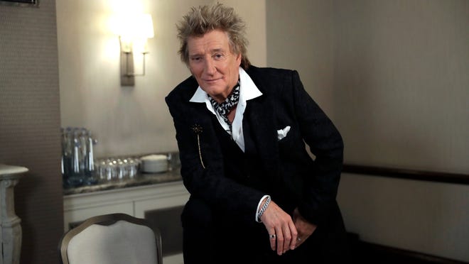 Rod Stewart avoids trial, reaches plea deal for Florida altercation