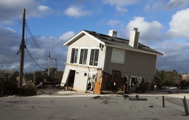 Superstorm Sandy: Over 120 people trapped on remote New York island