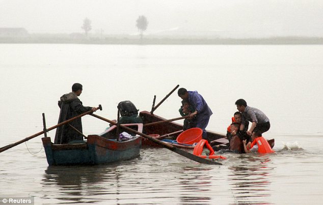 Father and daughter plucked from China river after he tried to commit suicide