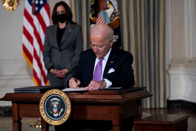 White House reporters hold Biden Harris accountable