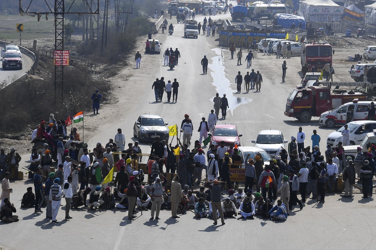 Police out in force for India farmers confrontation