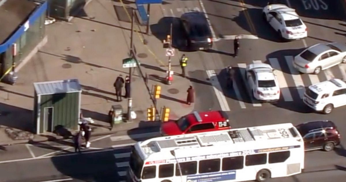 Philadelphia shooting: 7 rushed to hospital as ‘man with two guns’ opens fire at station