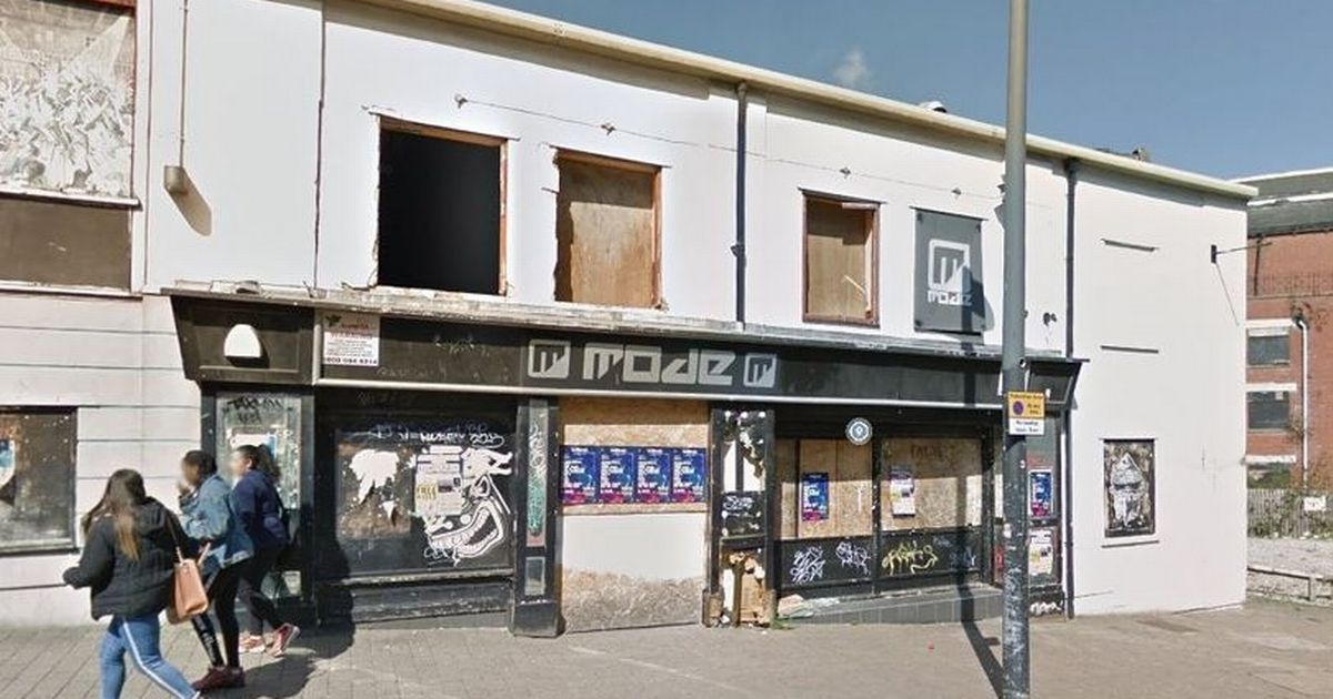 Inside ‘seedy’ abandoned nightclub with secret room including creepy two-way mirror