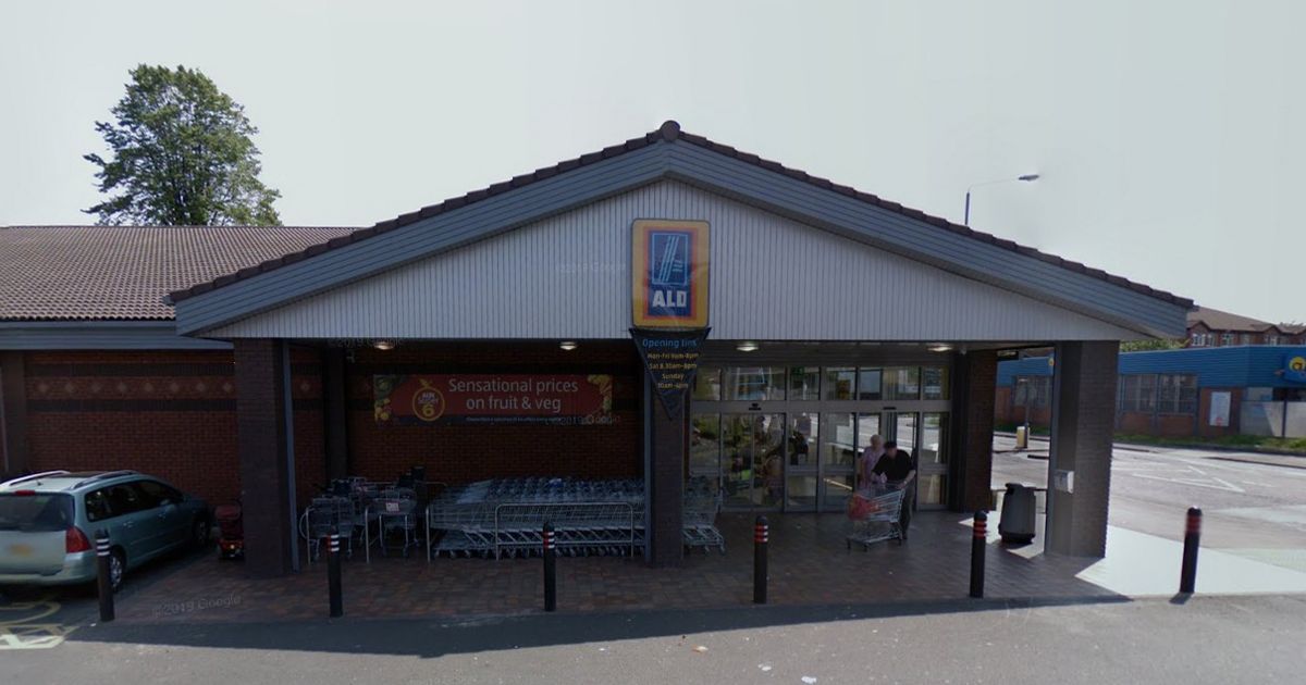 Partially-sighted Aldi customer buying chocolate for his wife ‘accused of shoplifting’