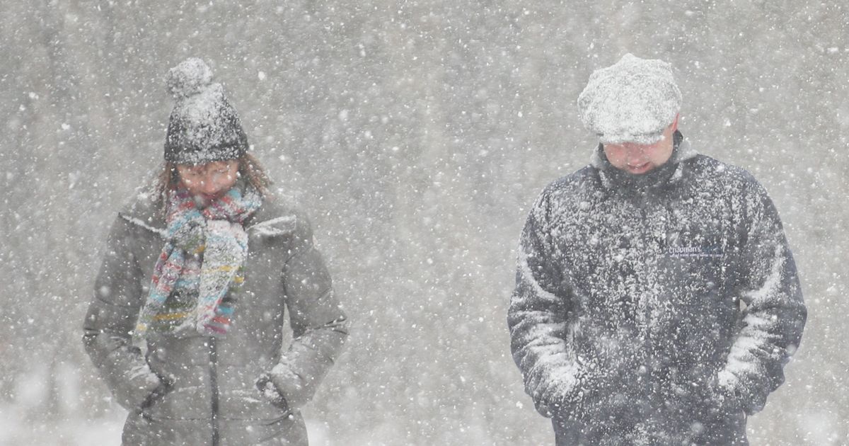 UK Weather: Met Office issue more snow warnings as Brits endure -20C