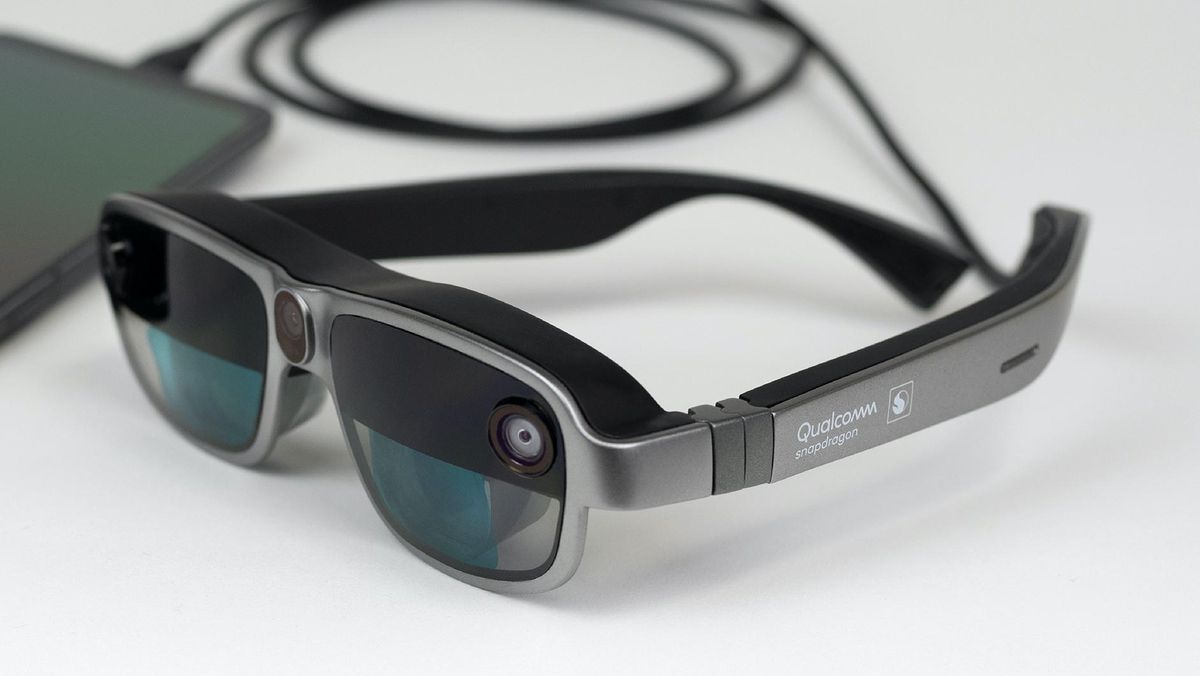 Qualcomm Accelerates AR With New Smart Viewer