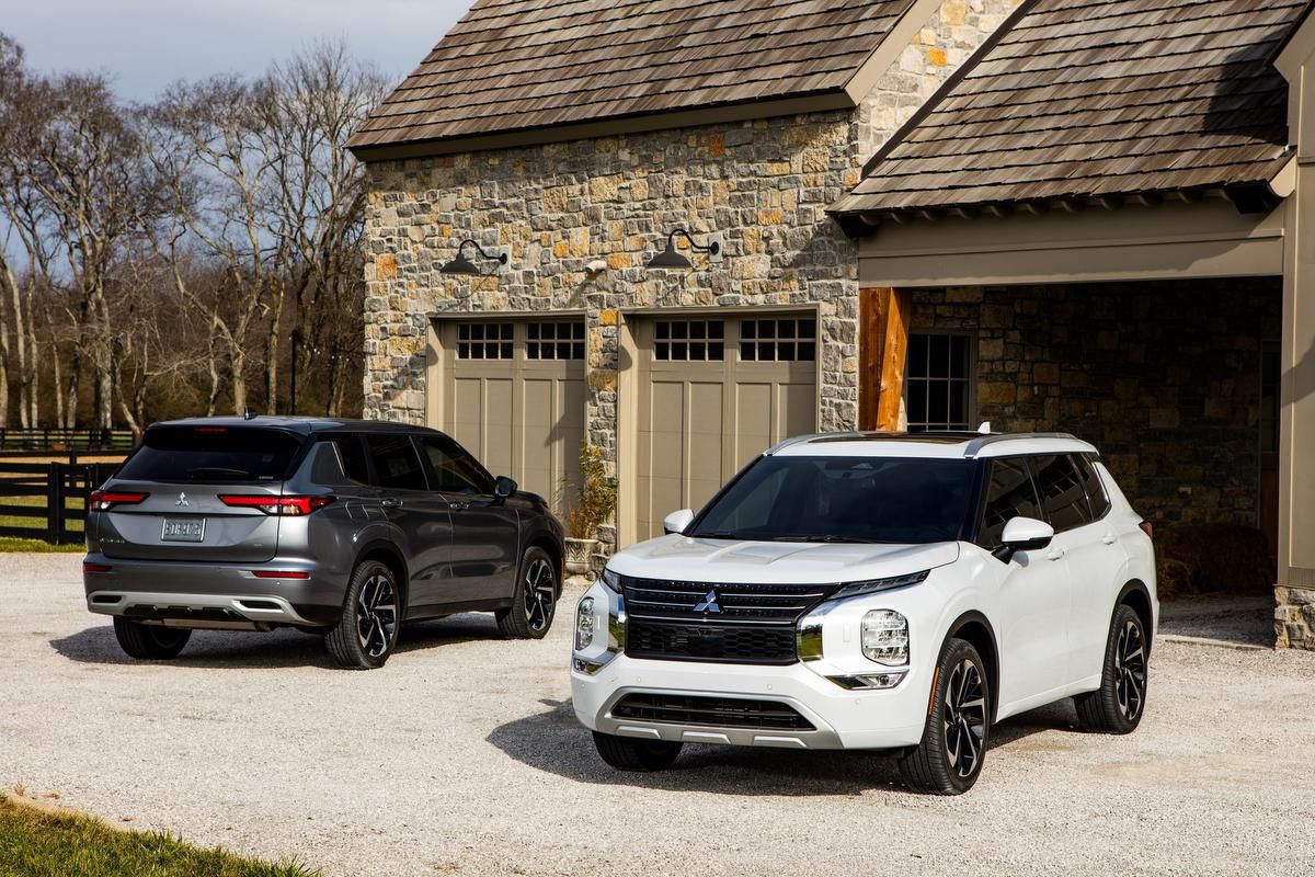 News roundup: All-new Outlander, refreshed Kona, GMâ€™s Oshawa test track and more