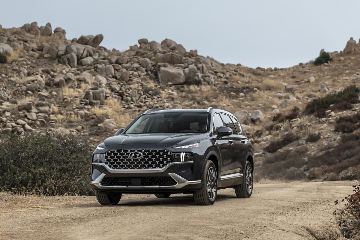 Hyundai Canada announces 2021 prices for Santa Fe and Santa Fe Hybrid