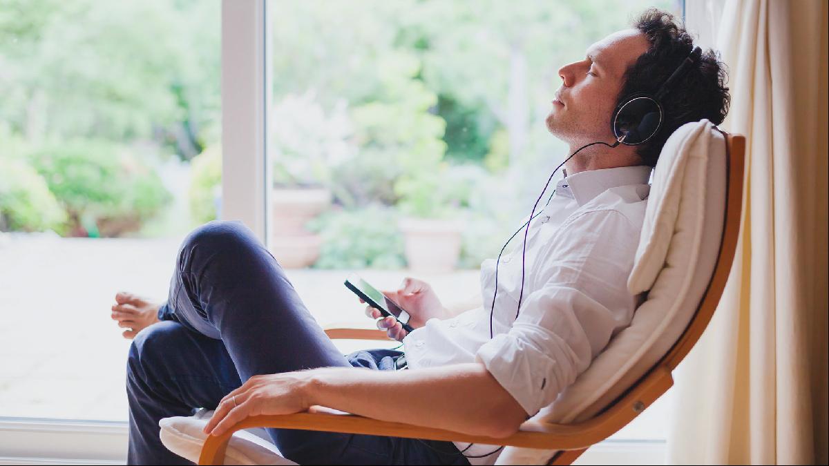 The best headphones for relaxing, working and exercising at home