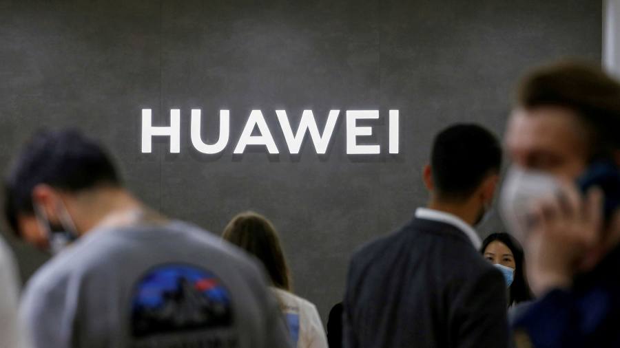 Huawei challenges its designation as a threat to US security