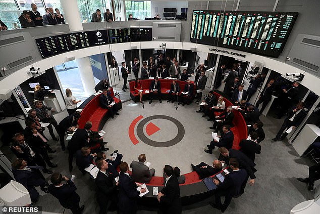 London Metal Exchange to close ‘open outcry’ trading ring