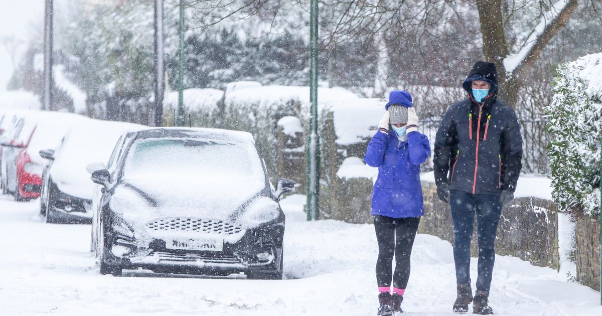 UK weather: Met Office warning as Brits braced for up to 30cm of snow and icy chill