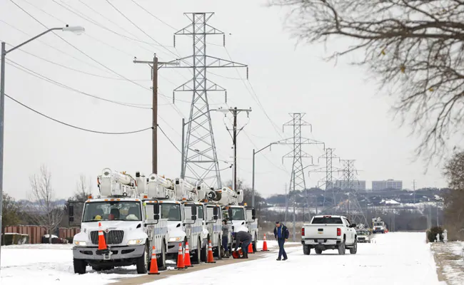 Millions Struggle Without Power As Deadly Winter Storm Grips US