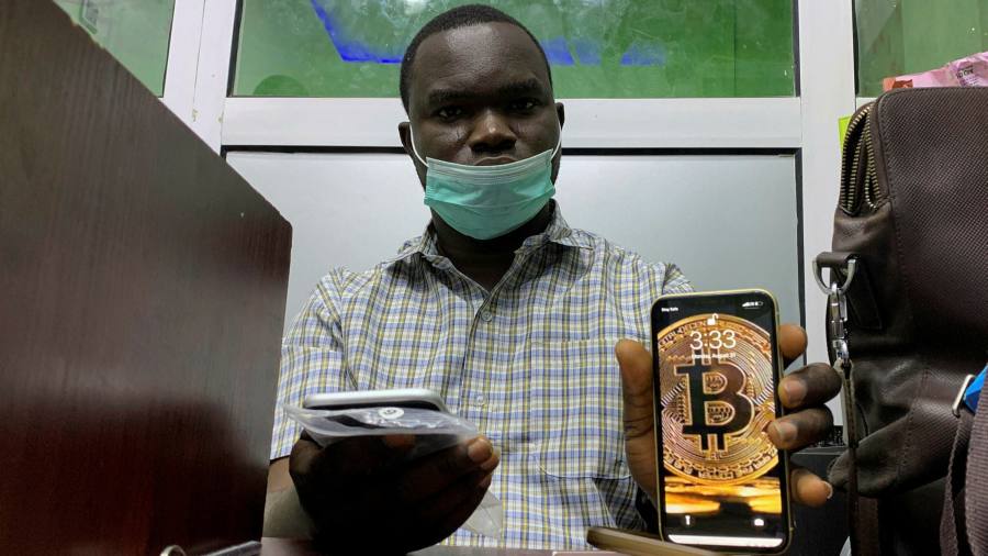 Nigerian crypto investors defy crackdown to ride bitcoin frenzy