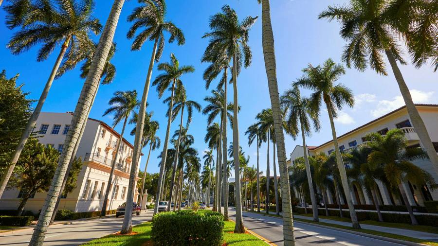 Big money ditches New York, moves family to Palm Beach