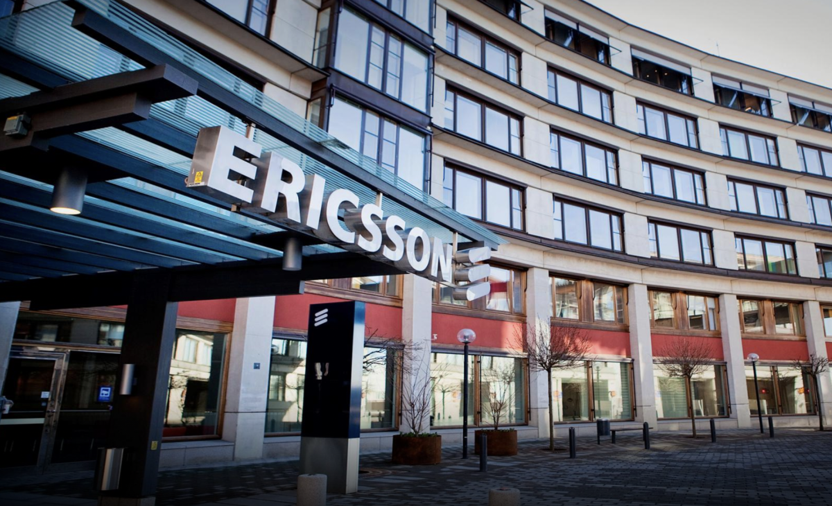 Swedenâ€™s Ericsson posts strong Q4, issues warning