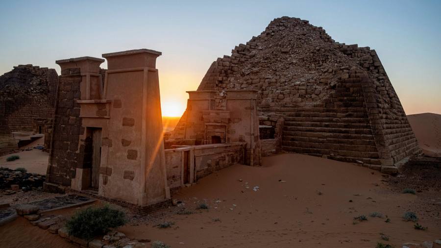 Sudan pins tourism hopes on archaeological treasures