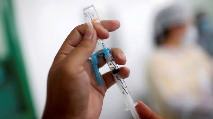 Brazilian companies discuss seeking direct vaccine supplies