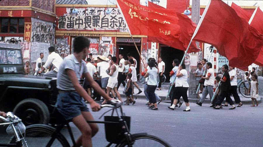 Truth and daring in retelling Maoâ€™s China