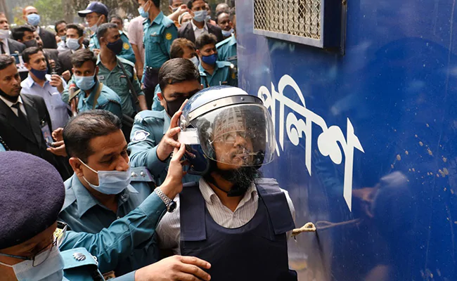 Bangladesh Court Sentences 5 To Death For Killing US Blogger Avijit Roy