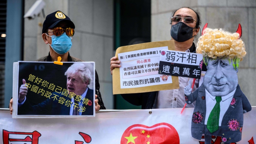 Spin doctors target Hong Kongers seeking U.K. visas