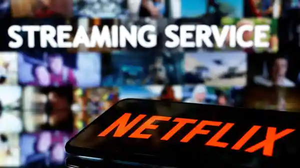 Netflix testing new Mobile+ plan worth  â‚¹299 for use on laptops, PCs: Report