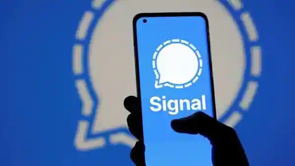 Signal registrations go ‘through the roof’ after WhatsApp, Instagram, Facebook outage