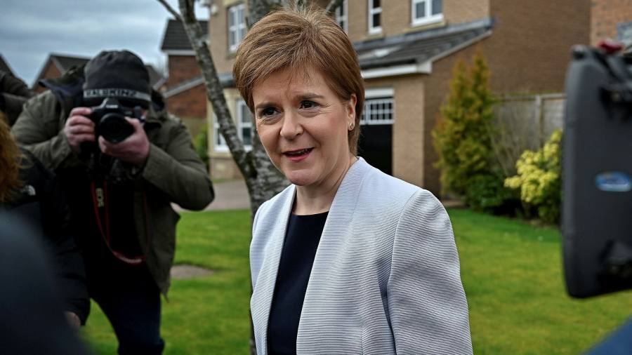 Scottish committee members find Nicola Sturgeon misled parliament