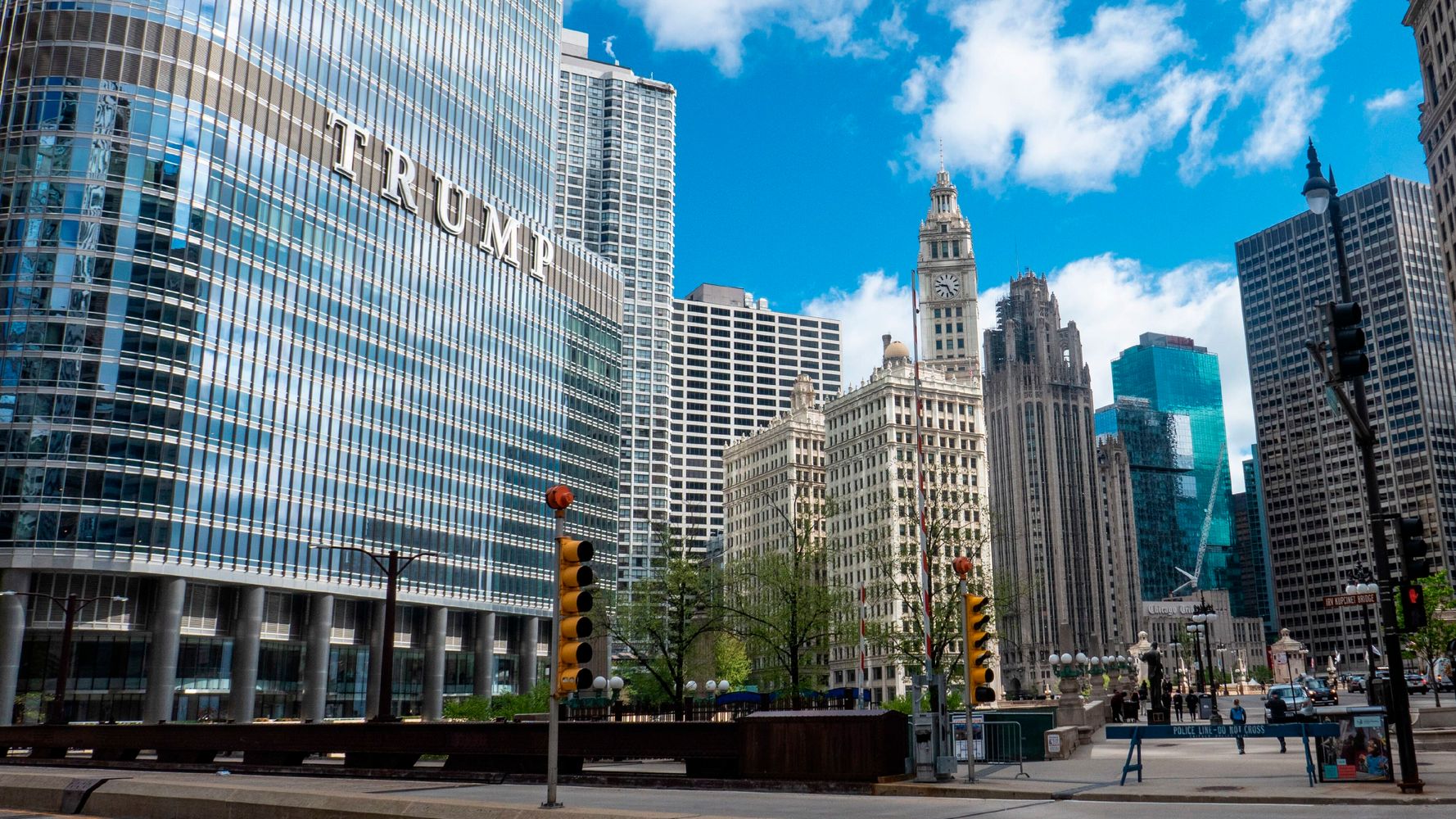 City Of Chicago Withholds Vaccine From Hospital That Gave Shots To Trump Tower Staff