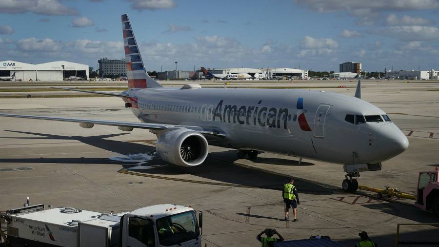 American Airlines/high yield: music plays on for junk bonds