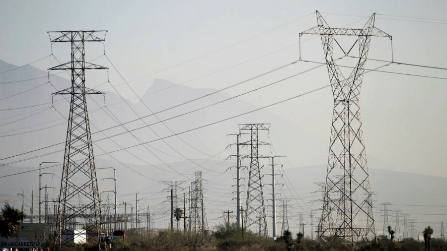 Mexican court puts electricity market overhaul on hold