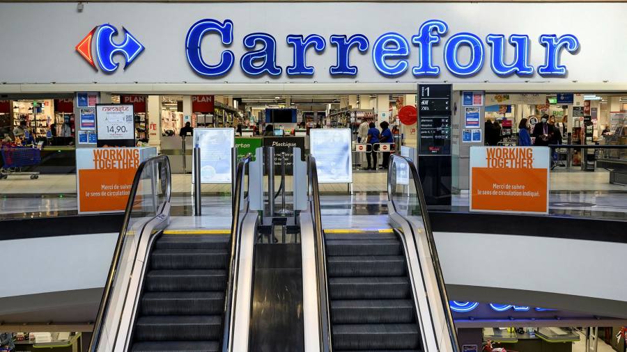 Carrefour to buy smaller rival in Brazil for â‚¬1.1bn