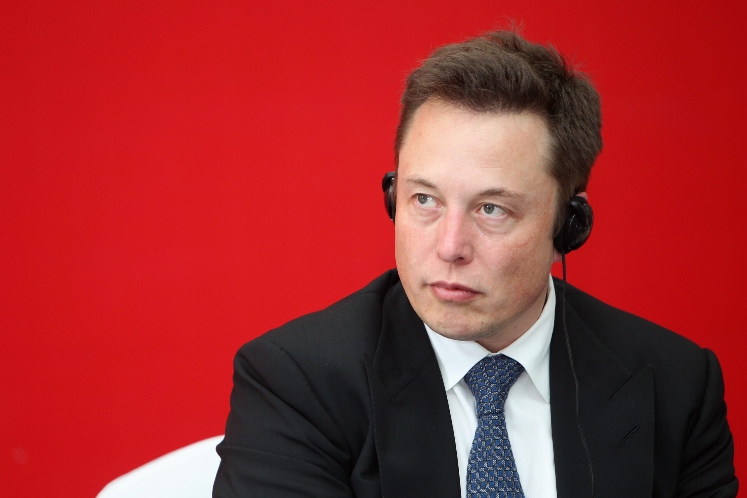 Tesla, Elon Musk Face China Rejection Amid Political Tension