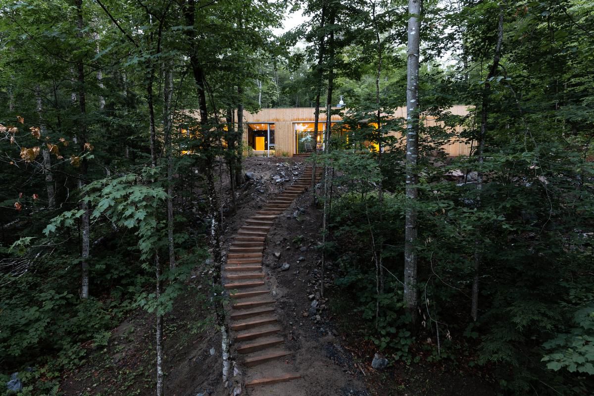 Rooms with a view: Get back to nature in Hinterâ€™s minimalist-chic hillside retreat