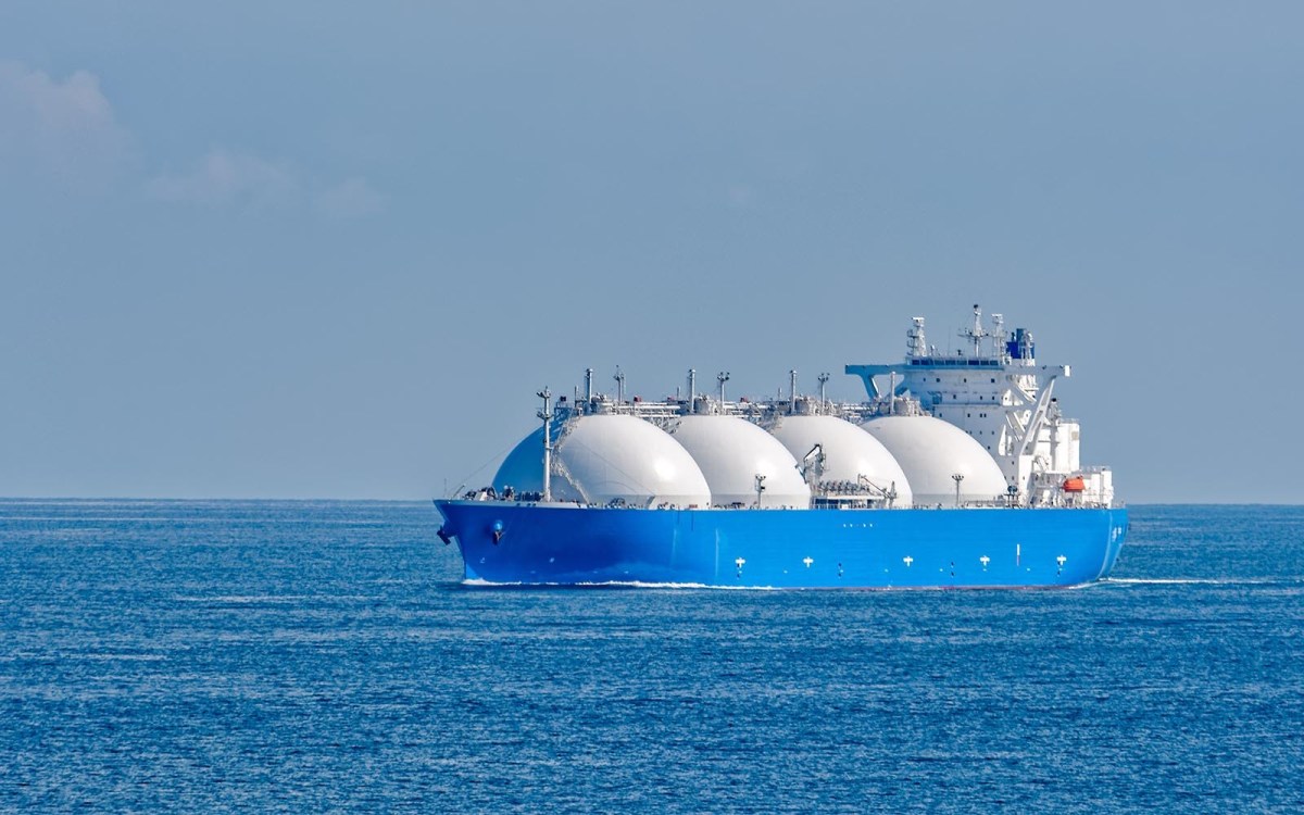 Switch to LNG threatens renewable energy development in Asia