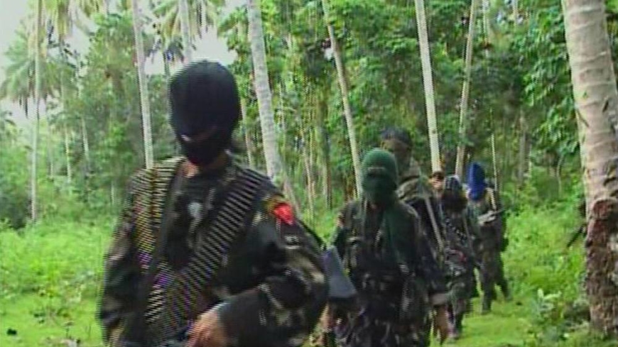 Philippine troops kill Abu Sayyaf leader, rescue Indonesian hostages