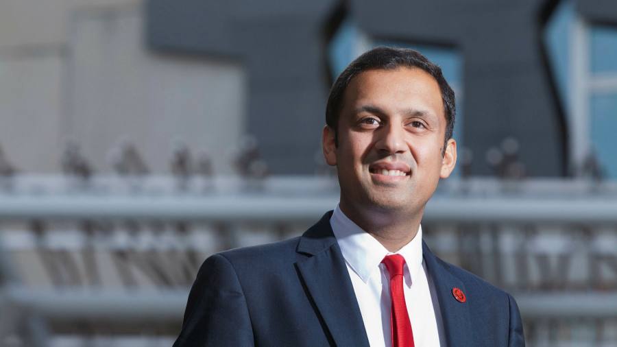 Anas Sarwar wins Scottish Labour leadership contest