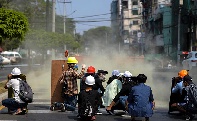 Myanmar Police Launch Most Extensive Crackdown, Hundreds Arrested